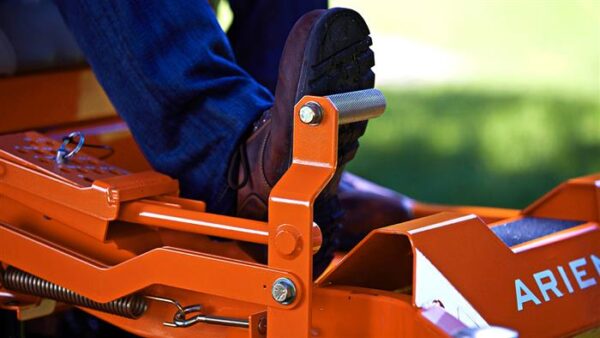 ARIENS APEX 48