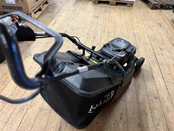 Used Hayter Harrier 48 Auto Drive 19" Roller Mower - Image 3