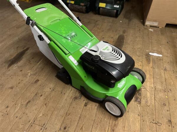 Used Viking MB 545 VR 17" Roller Mower