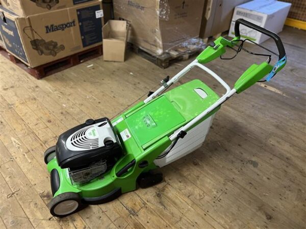 Used Viking MB 545 VR 17" Roller Mower - Image 3